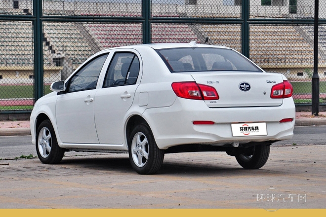 2013款 1.5L 手動進取型 國V