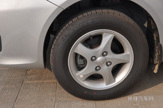 2013款 1.5L 手動標準型 國V