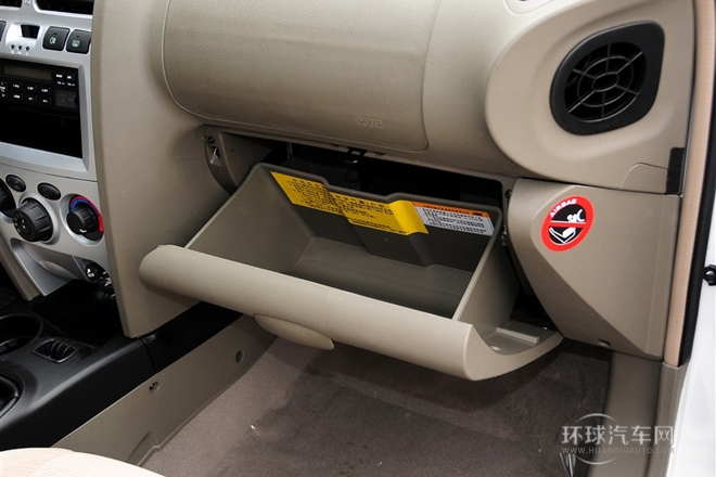 2012款 2.0L 手動兩驅舒適型