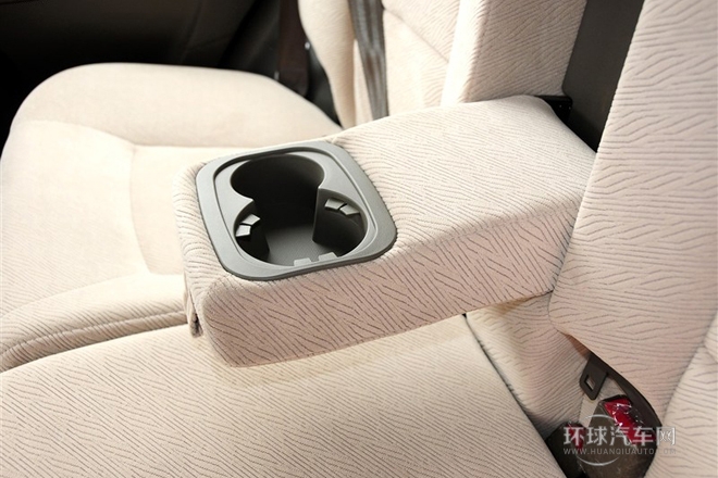 2012款 2.0L 手動兩驅舒適型