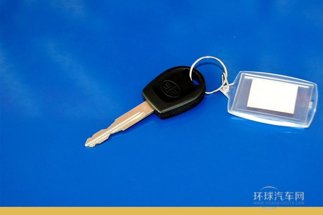 2013款 1.5L 手動(dòng)精英型 國IV