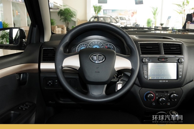 2013款 1.5L 手動精英型 國IV