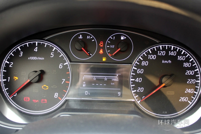 2011款 1.6T 手動炫動版