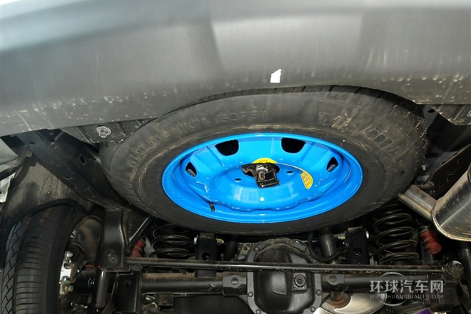 2014款 2.0T 兩驅(qū)精英導(dǎo)航版5座