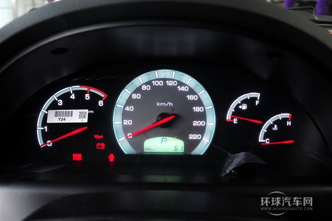 2014款 2.0T 兩驅(qū)精英導(dǎo)航版5座