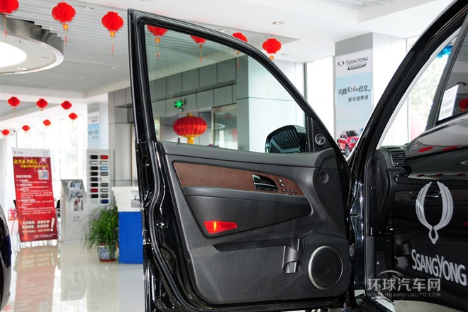 2014款 2.0T 四驅豪華導航版5座