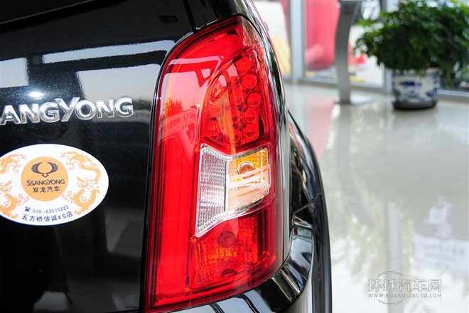 2014款 2.0T 四驅(qū)豪華導(dǎo)航版5座