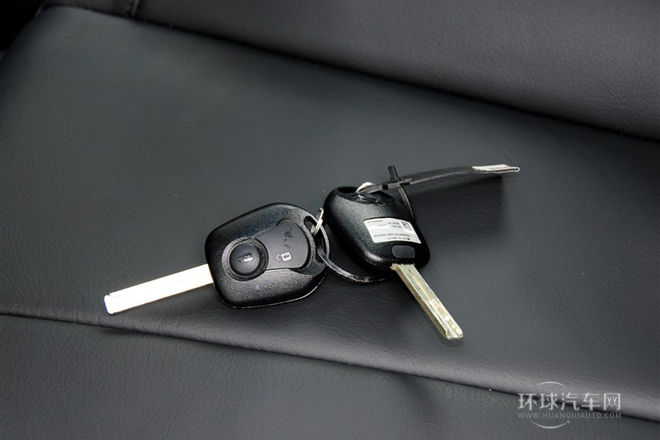 2014款 2.7T 四驅豪華導航版5座