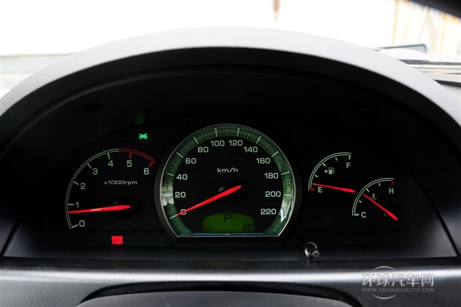 2014款 2.7T 四驅豪華導航版5座