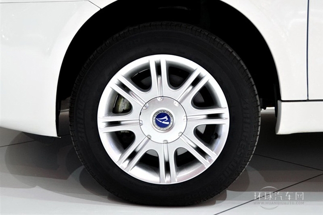 2010款 1.6L 汽油標準型5座