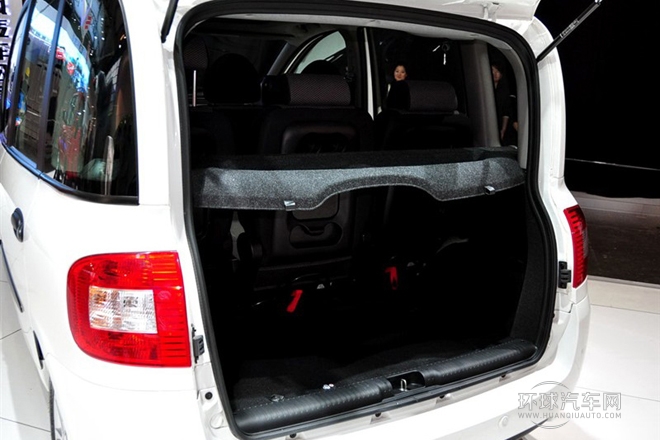 2010款 1.6L 汽油標(biāo)準(zhǔn)型5座