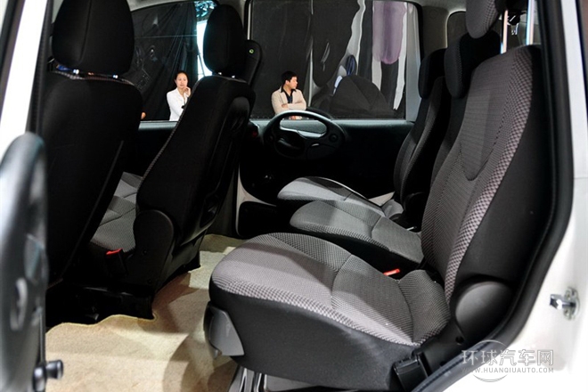 2010款 1.6L 汽油標準型5座