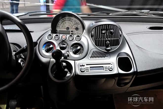 2010款 1.6L 汽油標(biāo)準(zhǔn)型5座