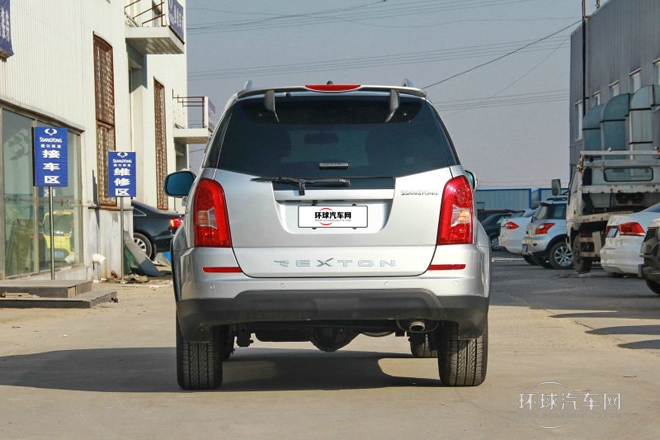 2014款 2.0T 兩驅(qū)精英導(dǎo)航版7座