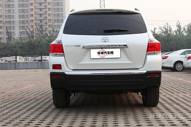 2013款 2.7L 兩驅7座探索版