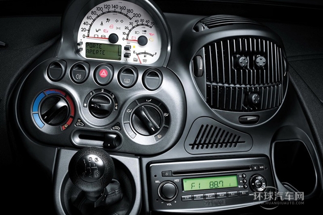 2010款 1.6L 汽油天窗尊貴型6座