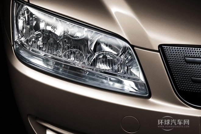 2010款 1.6L 汽油天窗尊貴型6座