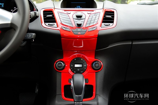 2013款 兩廂 1.5L 自動(dòng)運(yùn)動(dòng)型