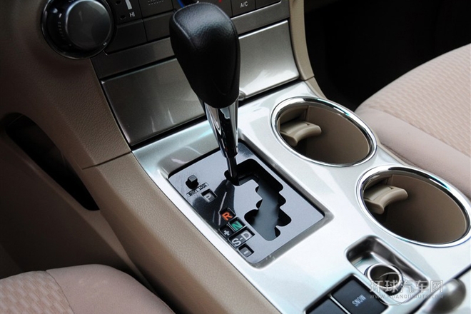 2012款 2.7L 兩驅5座精英版