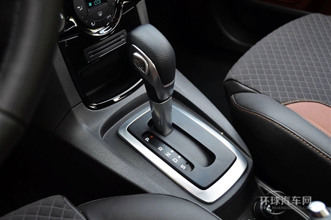 2013款 兩廂 1.5L 自動(dòng)勁動(dòng)型