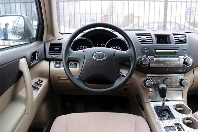 2012款 2.7L 兩驅5座精英版