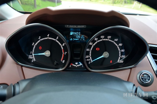 2013款 兩廂 1.5L 自動勁動型