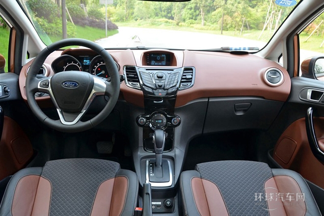 2013款 兩廂 1.5L 自動勁動型