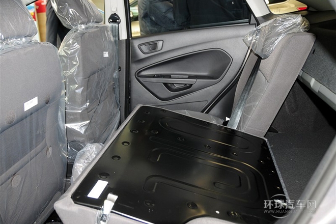 2013款 三廂 1.5L 手動風尚型