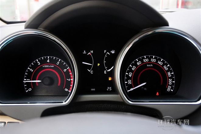 2012款 2.7L 兩驅(qū)7座精英版