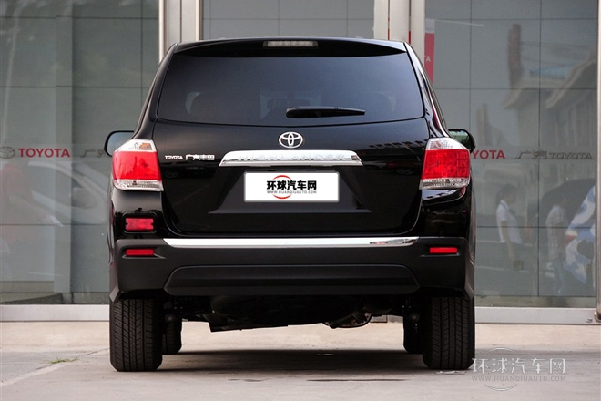 2012款 2.7L 兩驅7座精英版