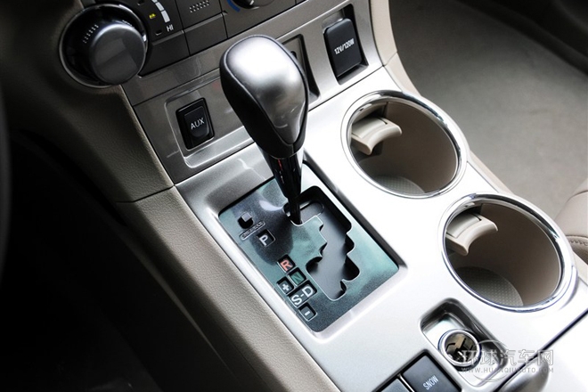 2012款 2.7L 兩驅5座運動版