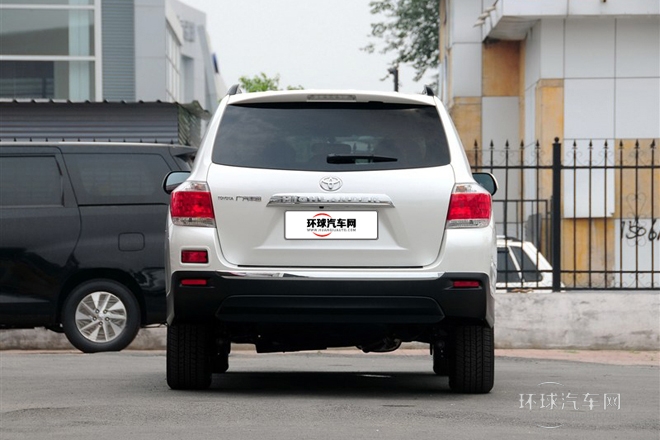 2012款 2.7L 兩驅(qū)5座運(yùn)動(dòng)版