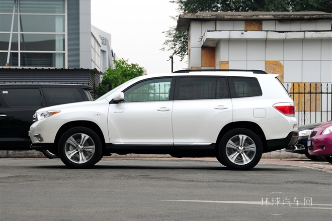 2012款 2.7L 兩驅5座運動版