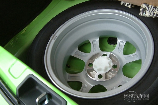 2011款 1.3L 手動豪華型