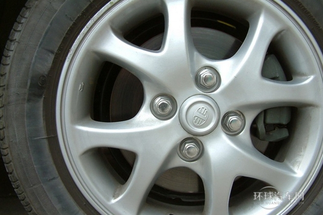 2011款 1.3L 手動豪華型