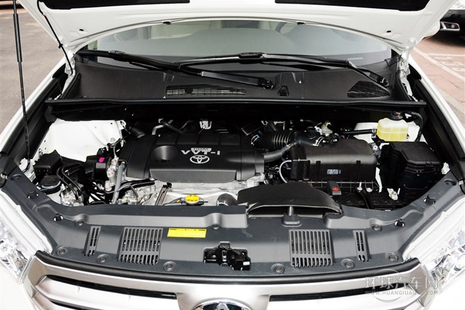 2012款 2.7L 兩驅(qū)7座豪華版