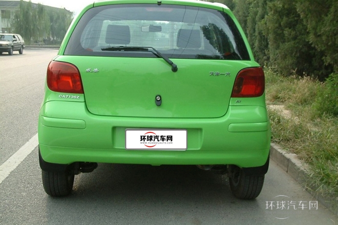 2011款 1.3L 手動豪華型