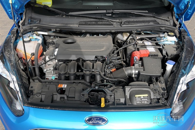 2013款 三廂 1.5L 自動時尚型