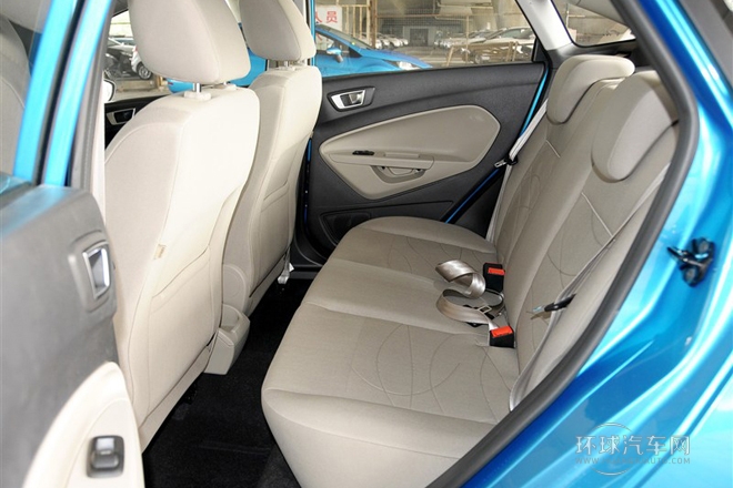 2013款 三廂 1.5L 自動時尚型