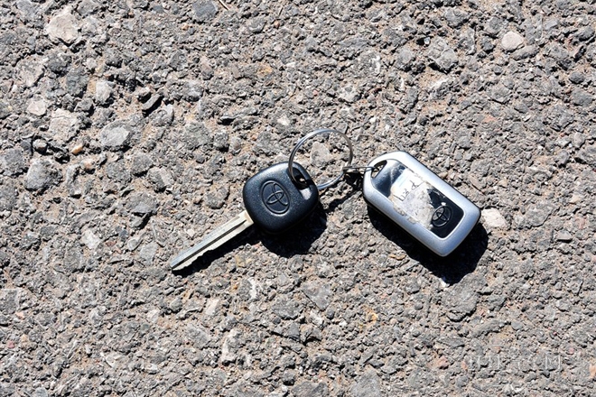 2012款 2.7L 兩驅7座豪華導航版