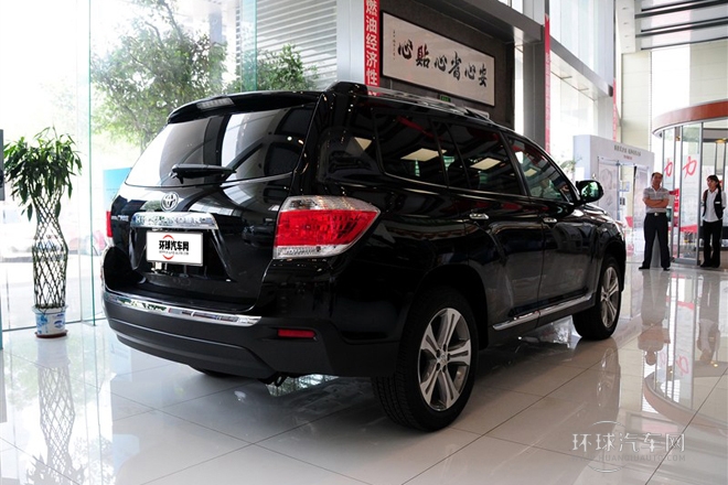 2012款 2.7L 兩驅7座至尊版