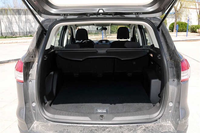 2013款 1.6L GTDi 兩驅舒適型