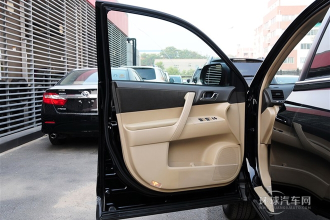 2012款 3.5L 四驅7座精英版