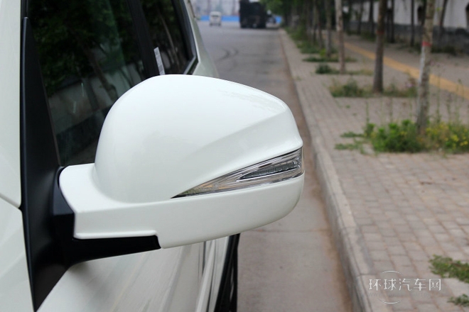 2014款 2.7T 四驅豪華導航版7座