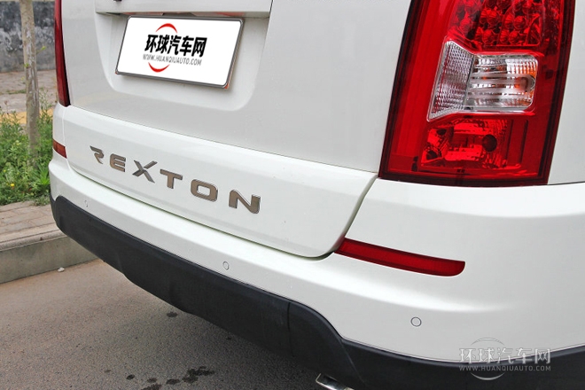 2014款 2.7T 四驅(qū)豪華導(dǎo)航版7座