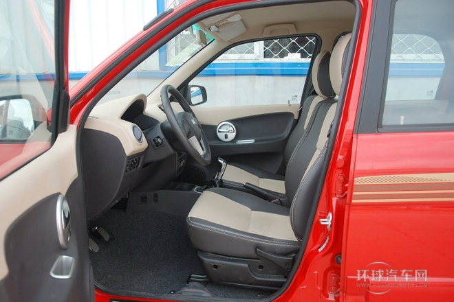 2013款 1.3L MT經典型