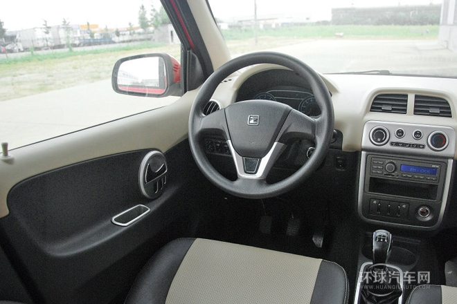 2013款 1.3L MT經典型