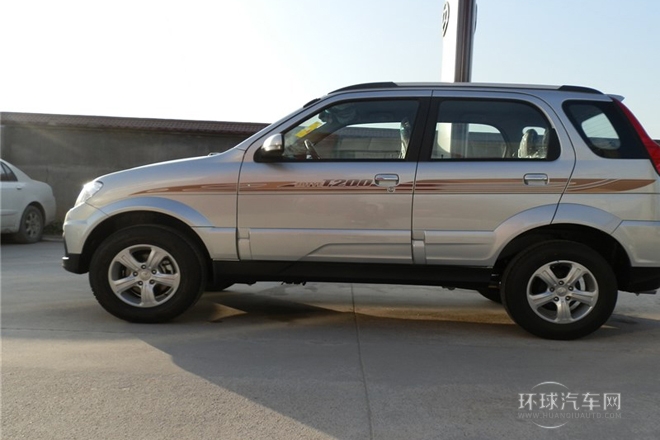 2013款 1.5L MT精英型