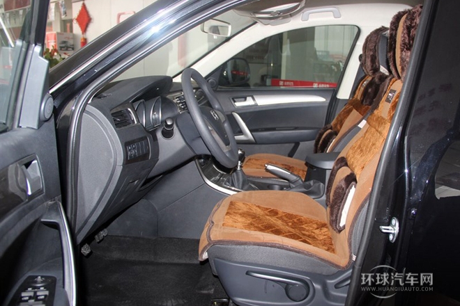 2014款 1.5T 手動(dòng)精英型