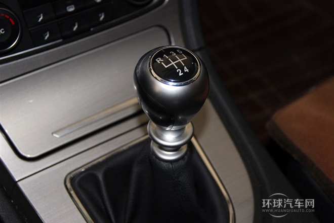 2014款 1.5T 手動精英型